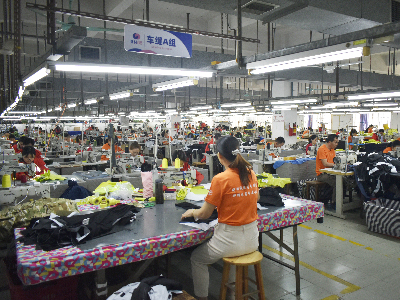 定制沖鋒衣需要多長時間?揭秘高效生產的核心要素